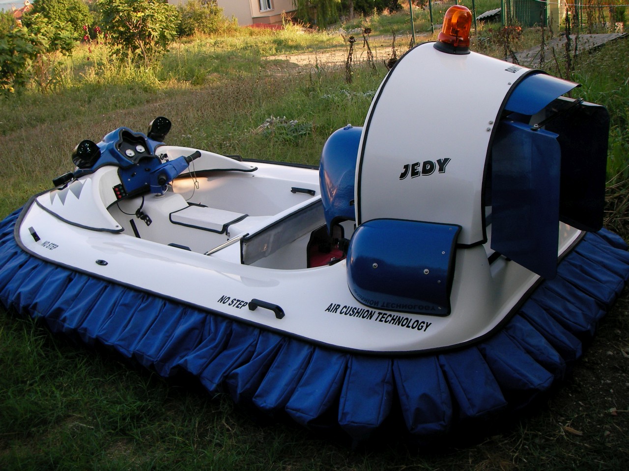 Jedy hovercraft 3-х местные ховеркрафты для гонок и отдыха